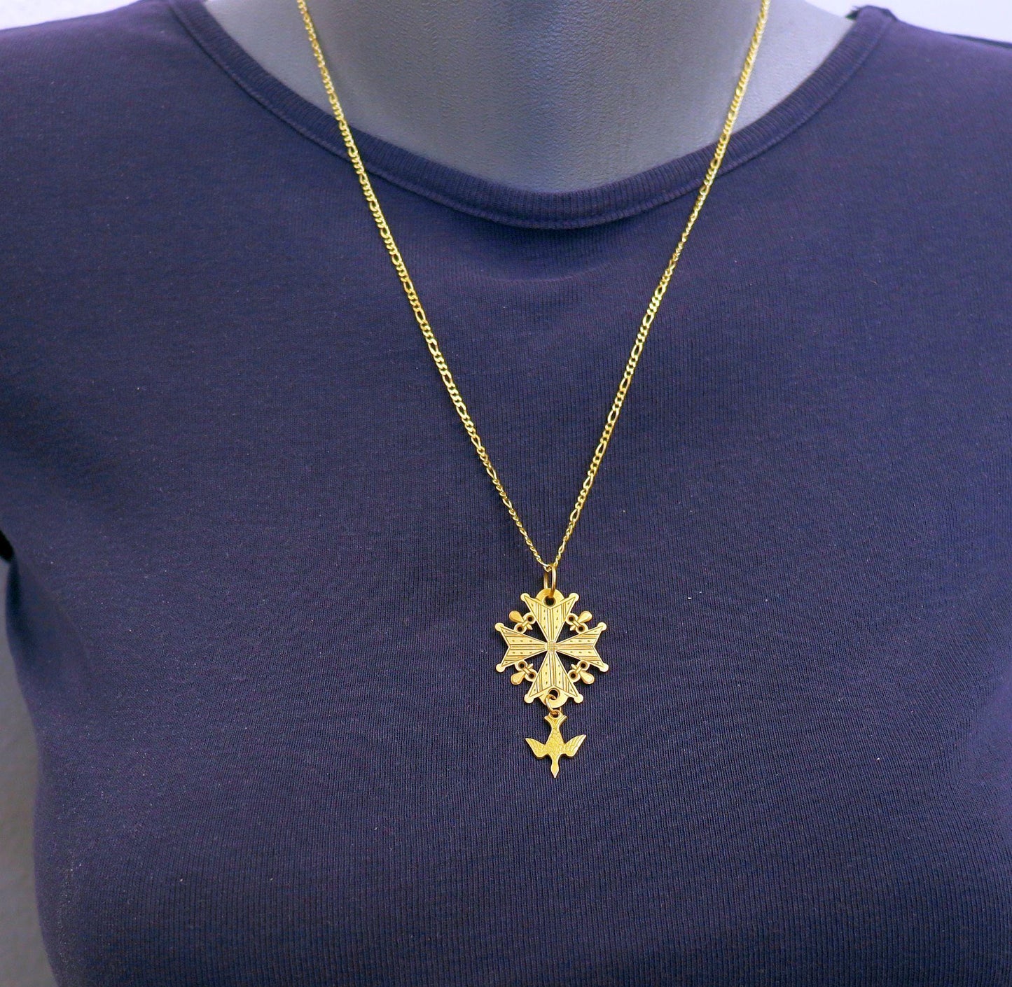 18 K Solid Gold Pendant VintagevFrench Medal Huguenot Cross Protestant - 1930 's - Large Size - Pristine condition.