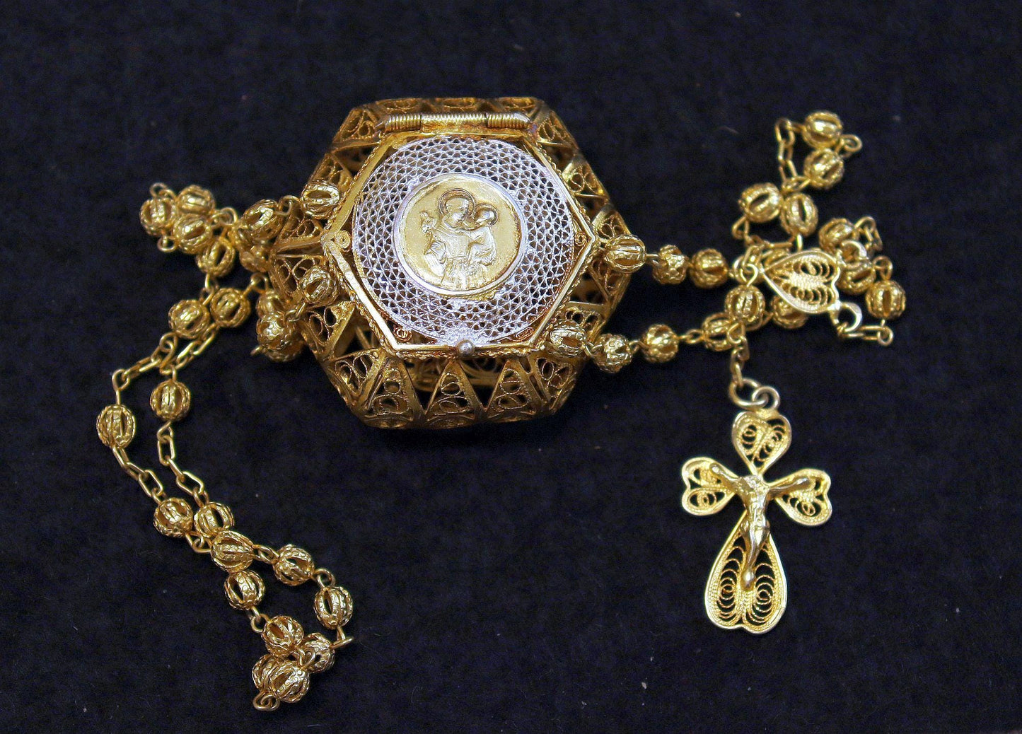 Vintage Rare Filigree Set Vermeil Catholic Rosary in Two color Gold & Silver St Anthony Box