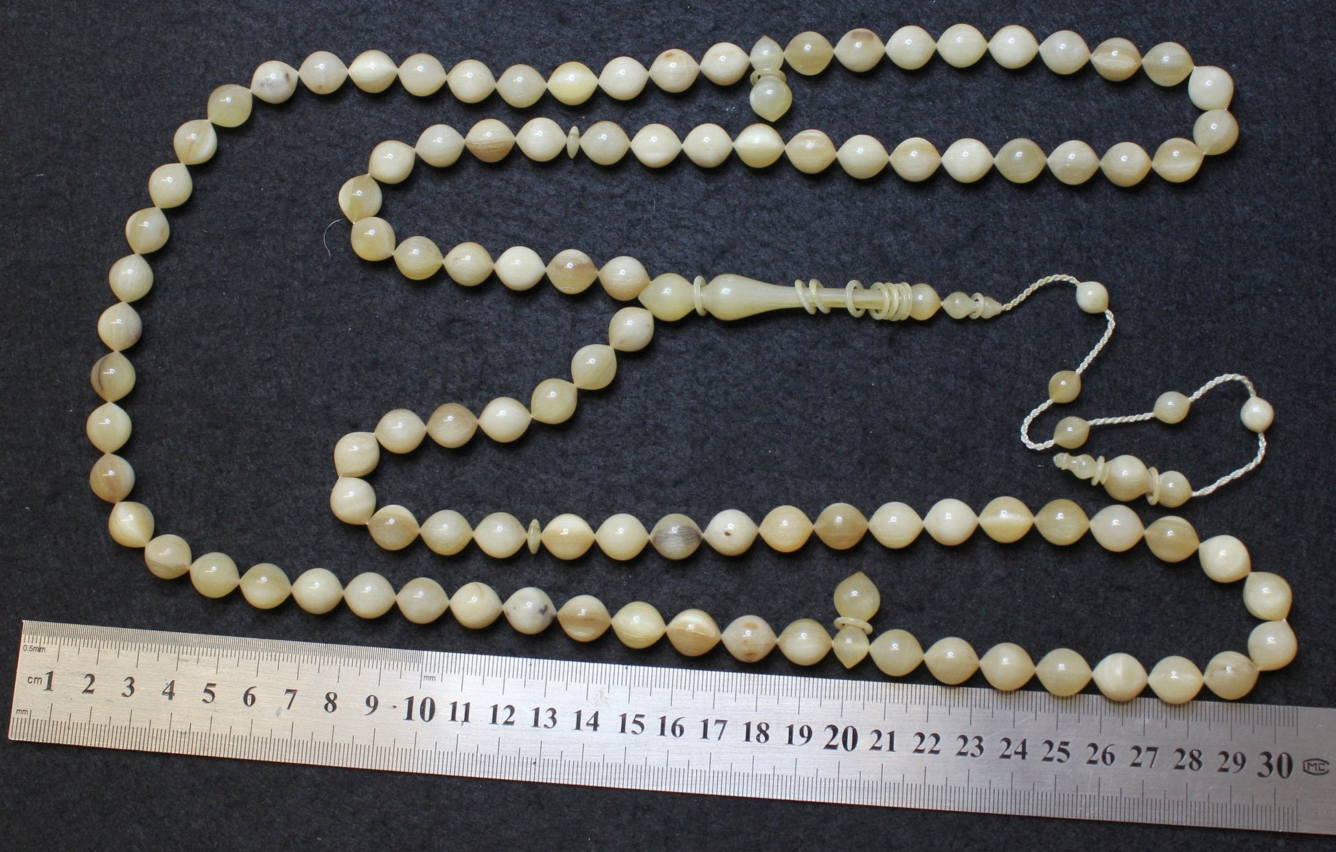 Islam Prayer Beads Tesbih Wild Goat Horn 99 Beads Gebetskette Exceptional Carving - High Rarity