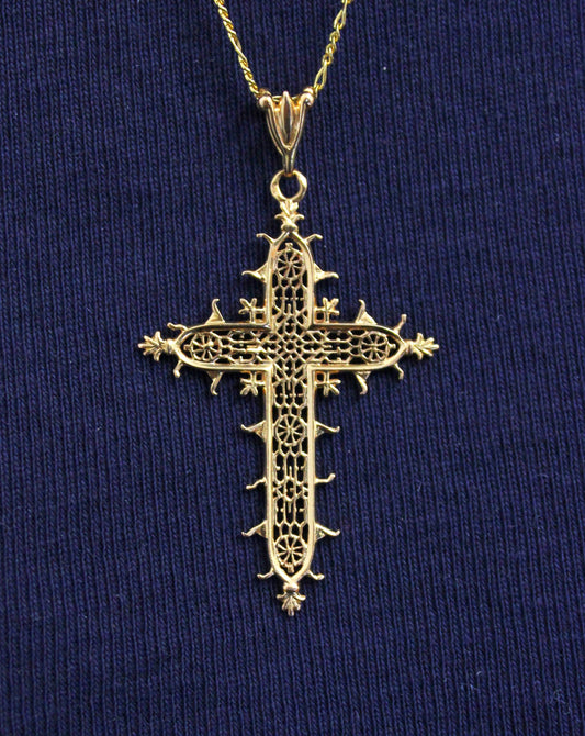 Solid 18K Gold Filigree Cross Pendant Medal of the Estaing Bridge - Rare & Exquisite