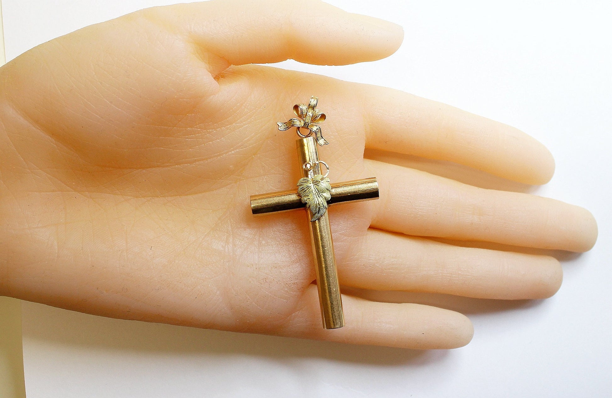 Late 19h Century French Solid 18K Gold Bicolor Intricate Cross Pendant Jewel UNIQUE