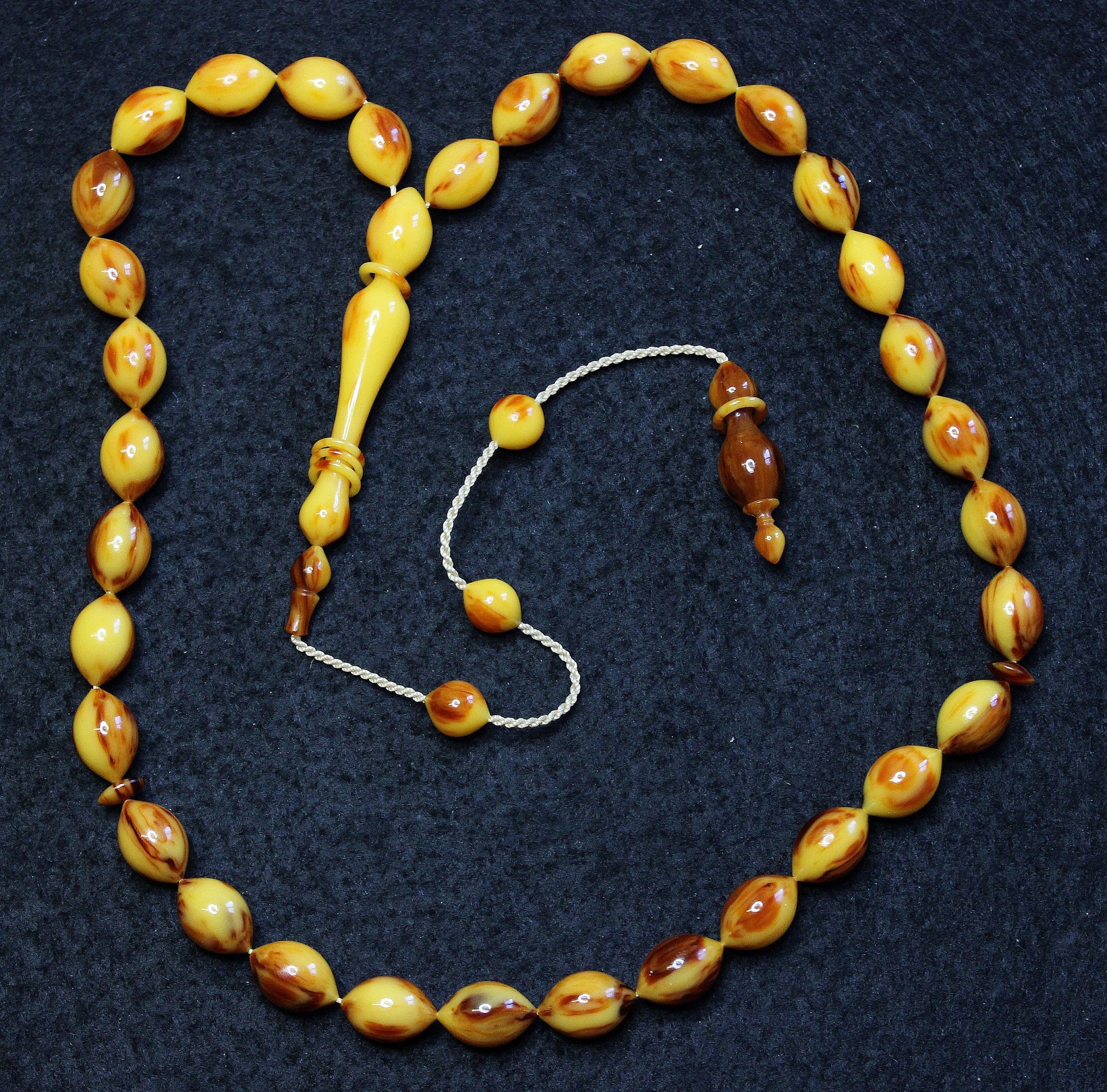 Prayer Beads Tesbih Marbled Vintage Czech Catalin Superior Carving Collector's