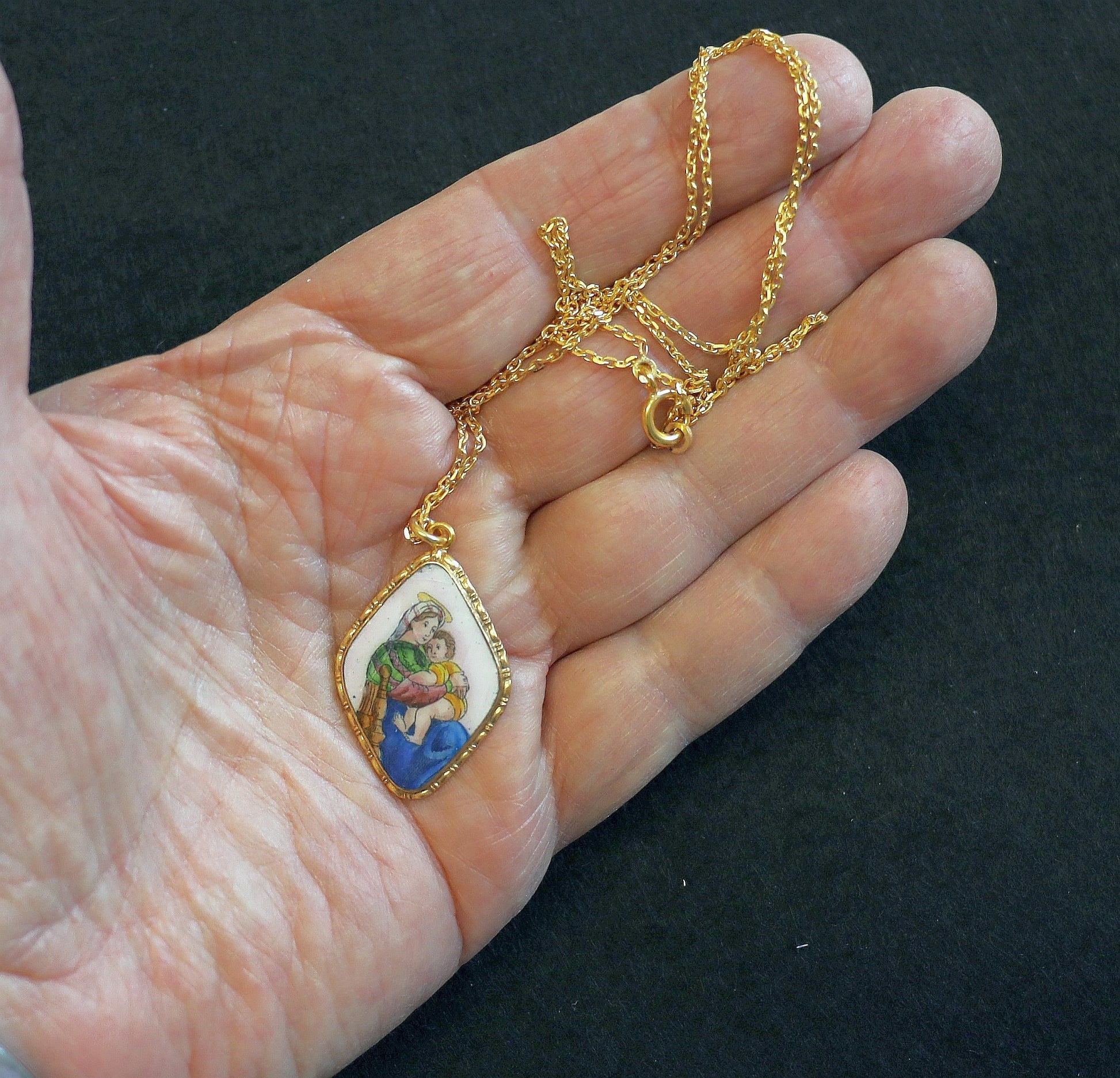 Vintage Medal Mary and Child Hand Painted Miniature in Gold plated Frame w chain- V.Rare