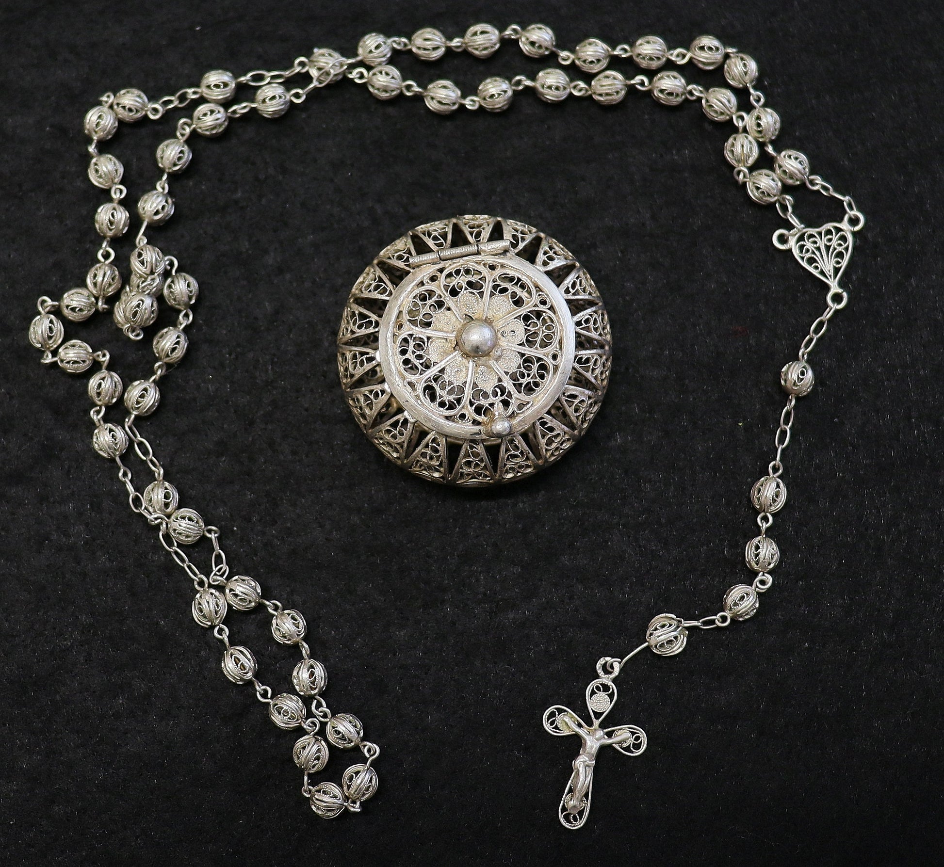 Vintage Sterling Silver Filigree Catholic Rosary and Round Box Set - Rare