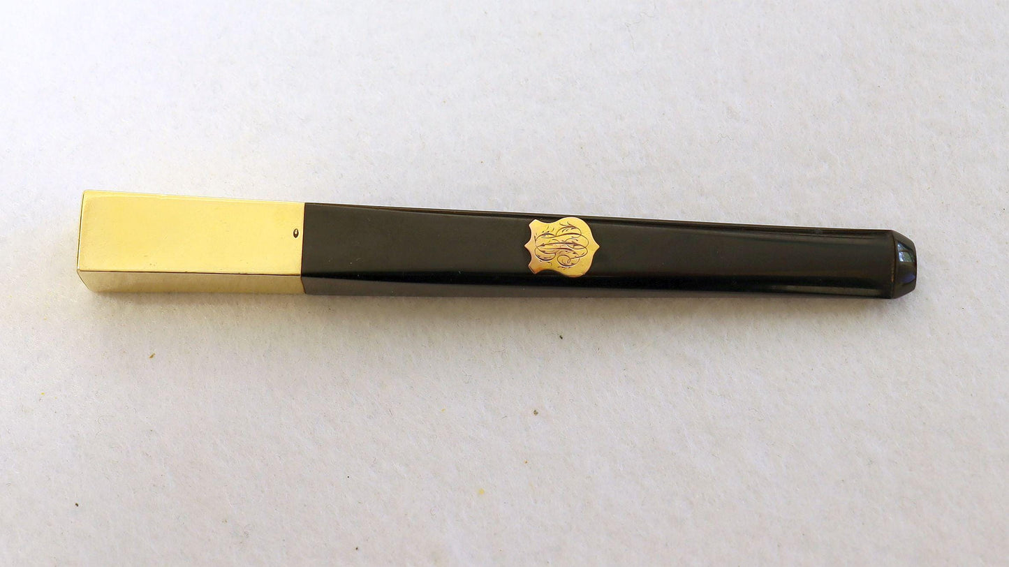 Art Deco 18K Solid Gold and Bakelite Long Cigarette Holder - Very little Use.