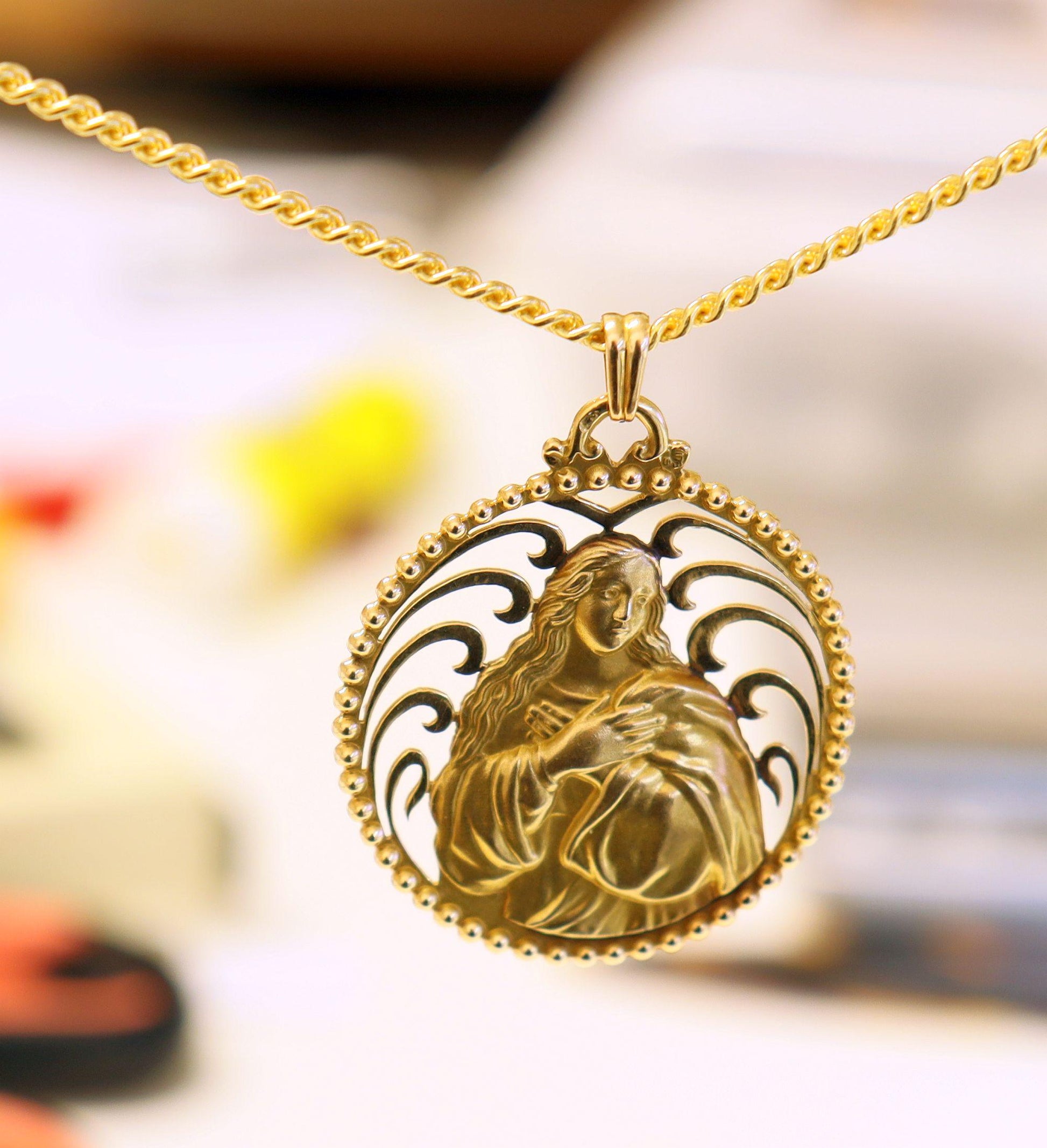 18K Solid Gold Virgin Mary Medal, Open Work, High Relief Mater Dolorosa - 1950's - Unique
