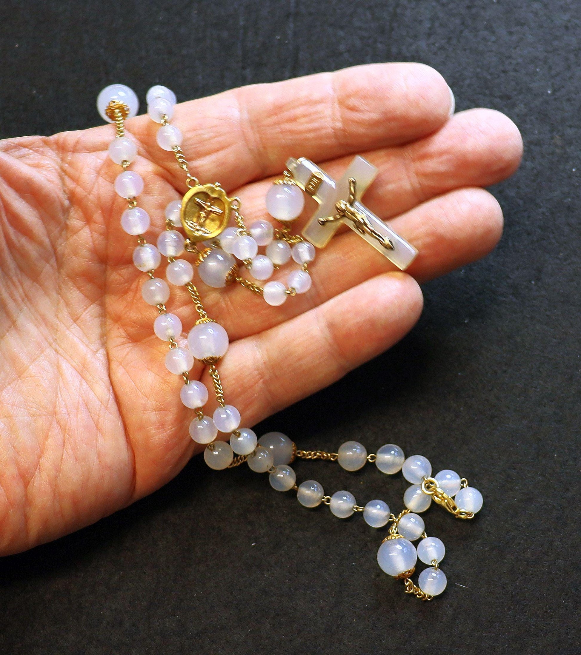 Rosary Necklace in 18K Solid Gold & Moonstone Beads- 1930's - unique