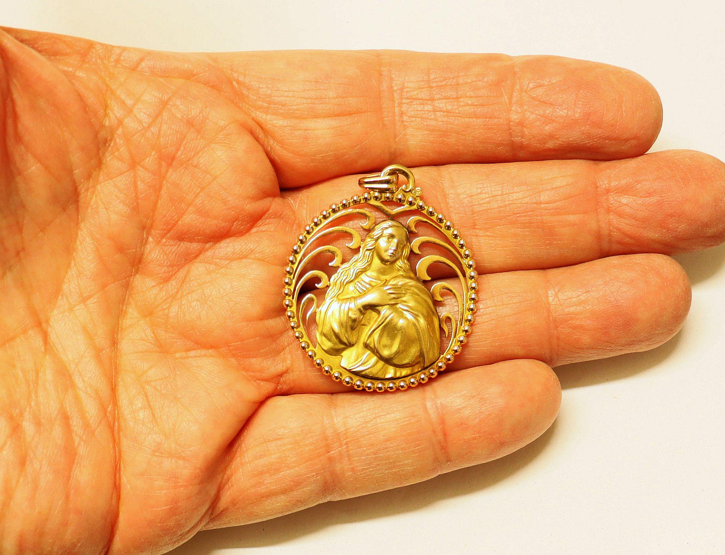 18K Solid Gold Virgin Mary Medal, Open Work, High Relief Mater Dolorosa - 1950's - Unique