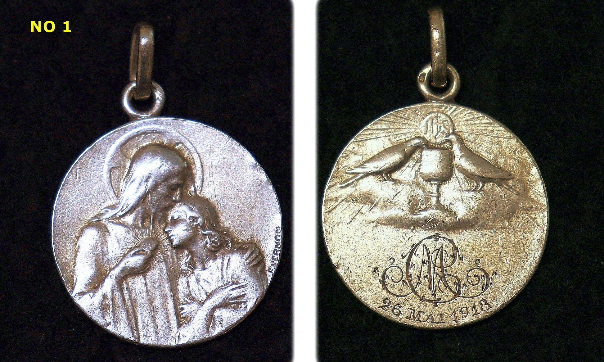 Sterling Silver First Communion Medals Art Nouveau, Pristine, Antiques : Christ with First Communicant model, Rare